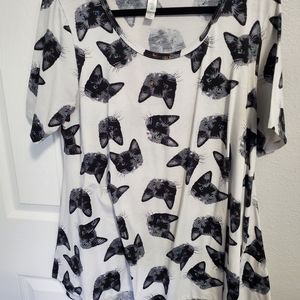 XL Lularoe Perfect T